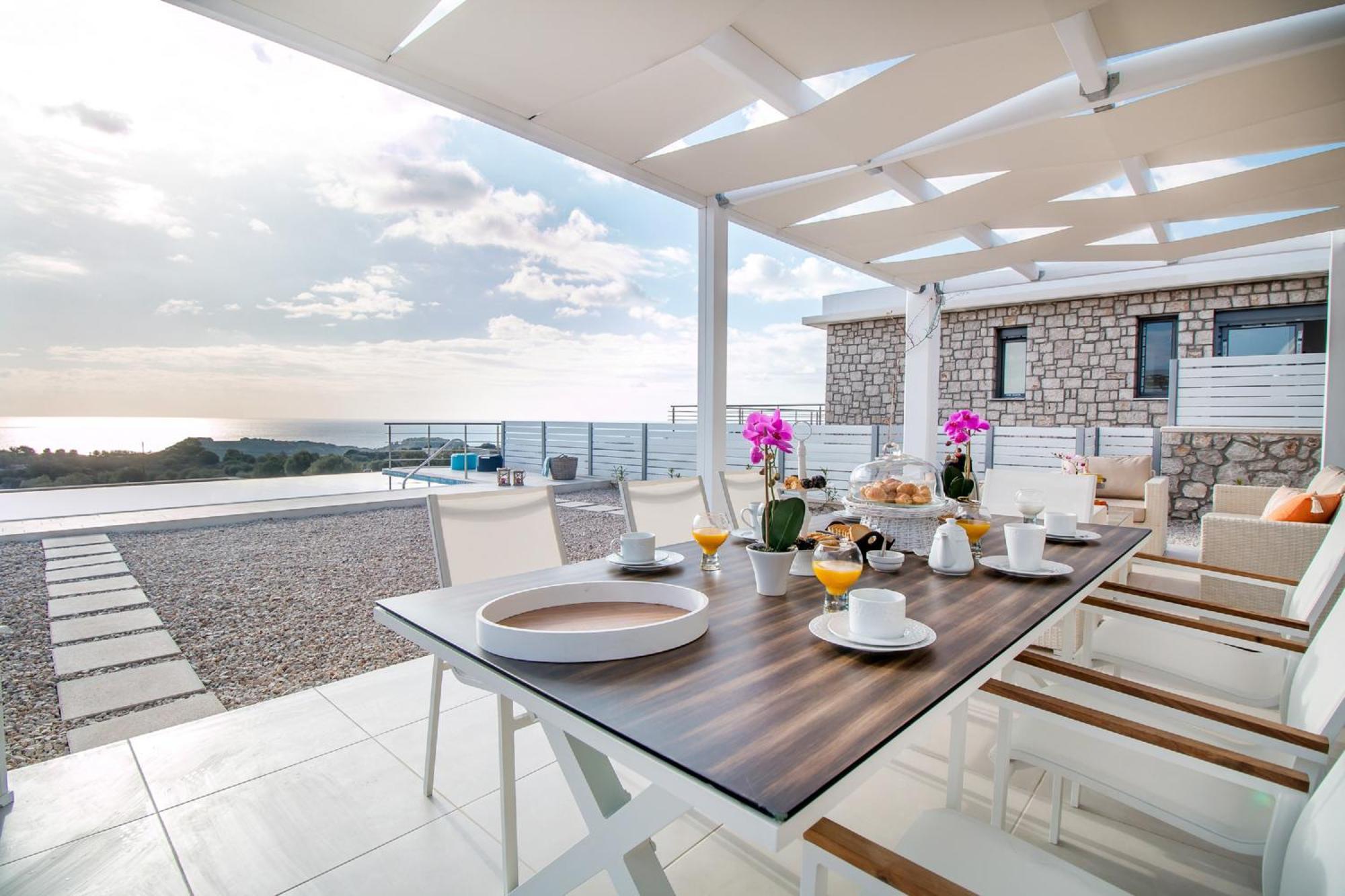 Francis & Gregorys Luxury Villas Afantou Exterior photo